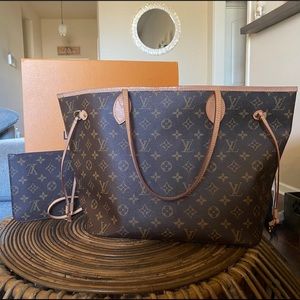 Louis Vuitton Neverfull MM